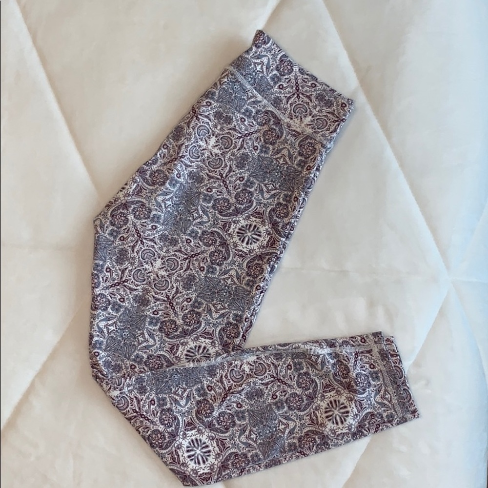 Ivory Ella Leggings